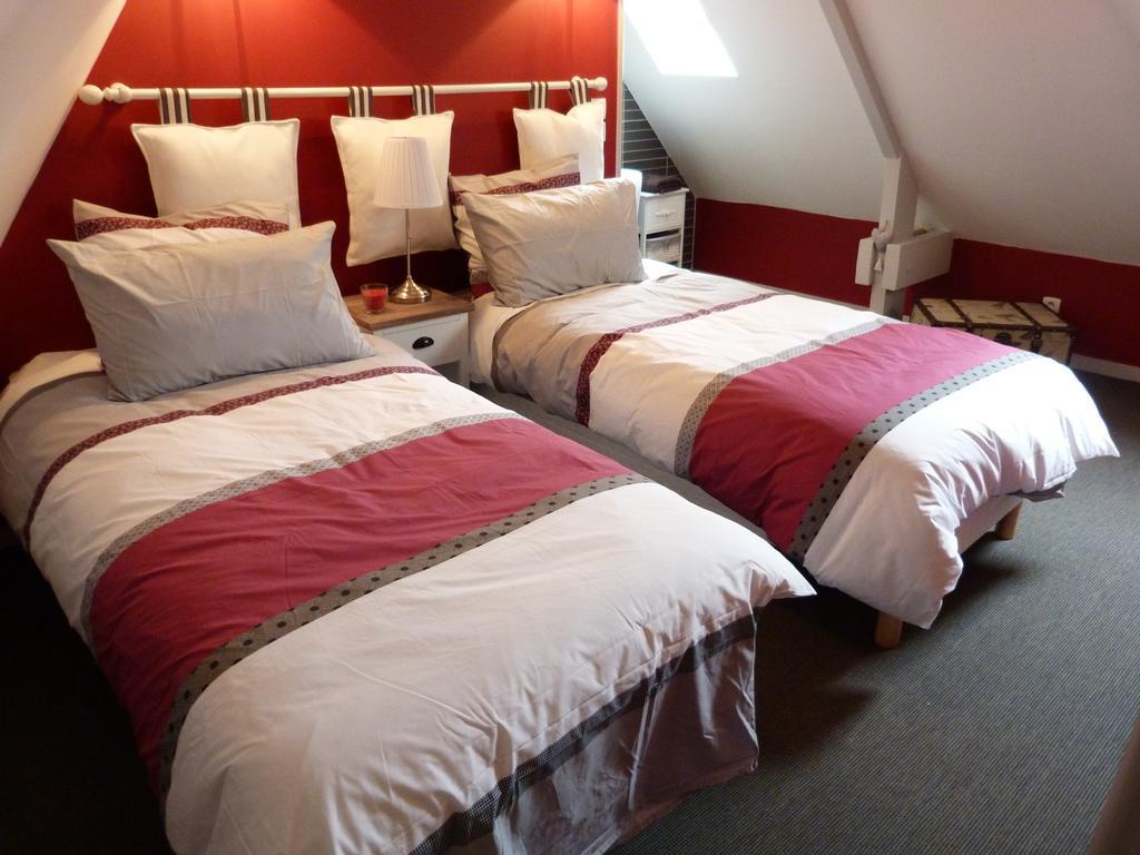 Clos de la Valette Fontaine-Henry Chambre photo